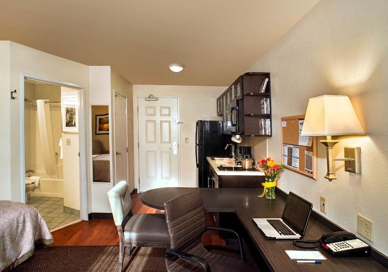 Candlewood Suites Austin-Round Rock By Ihg Ngoại thất bức ảnh